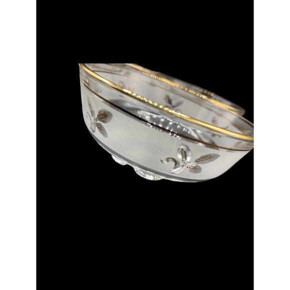 6 Vintage Frosted and Gold Leaf design Dessert Bowls 1960's 4 1/2 inch - Picture 5 of 16